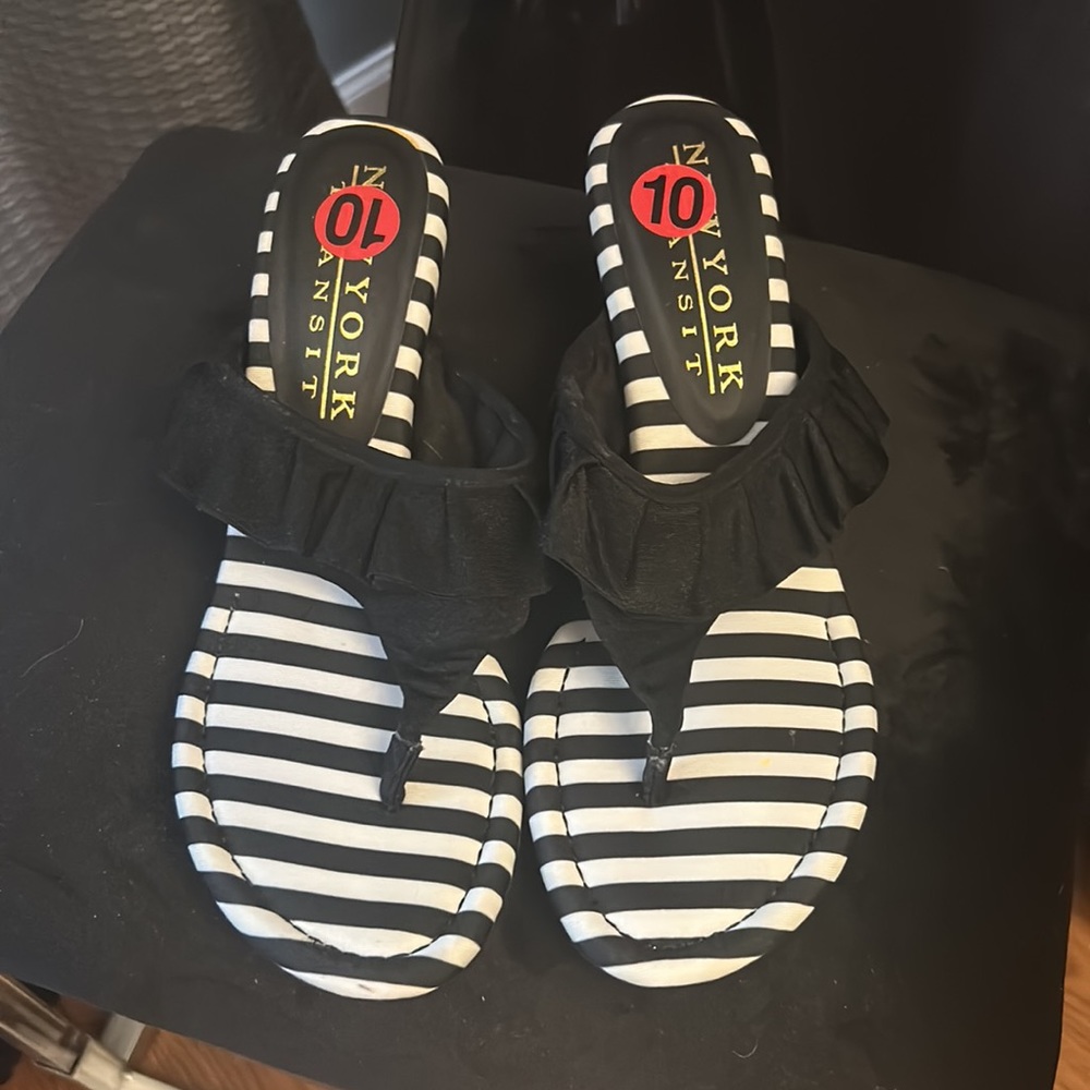 New York Transit Wedge Thong Sandal